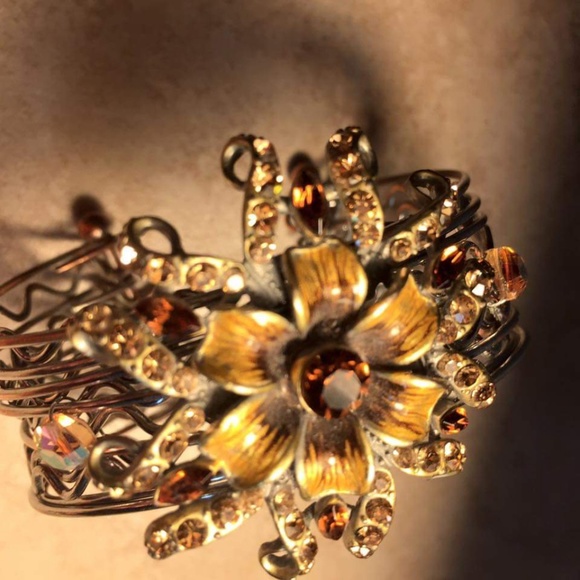 Meet your Posher, Staci - Picture 5 of 7